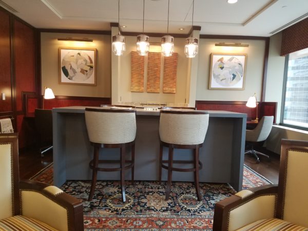 The Center Club—Business Lounge